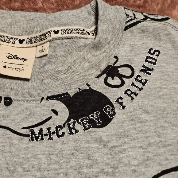 Disney x Macy's Exclusvie Edition Adult Unisex Mickey and Friends T-Shirt - Picture 5 of 9